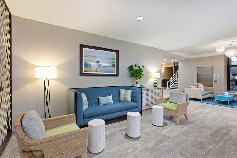 Hotel Holiday Inn Express Newport Beach