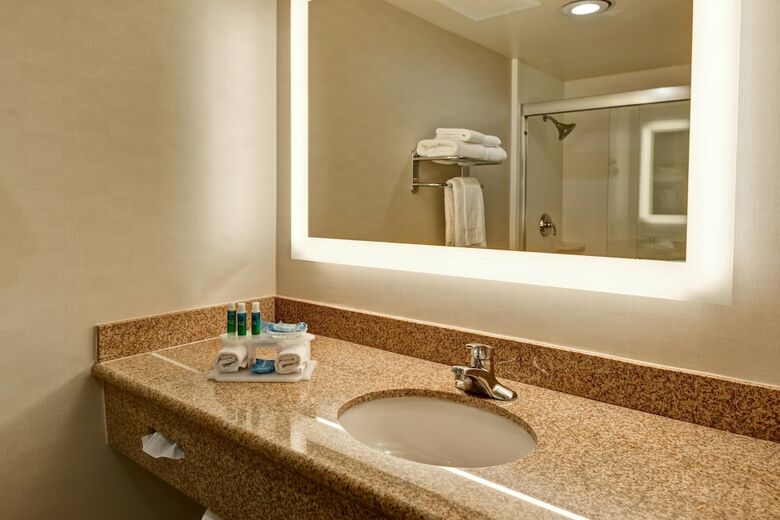 Hotel Holiday Inn Express Newport Beach