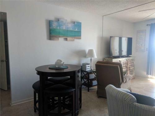 Apartamento Surf Side Shores 1603 Condo