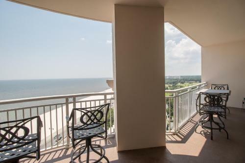 Legacy II 1306 - Two Bedroom Apartment