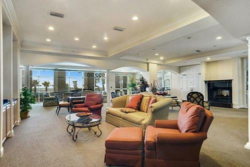 Legacy I 102 - Two Bedroom Apartment