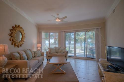 Legacy I 102 - Two Bedroom Apartment