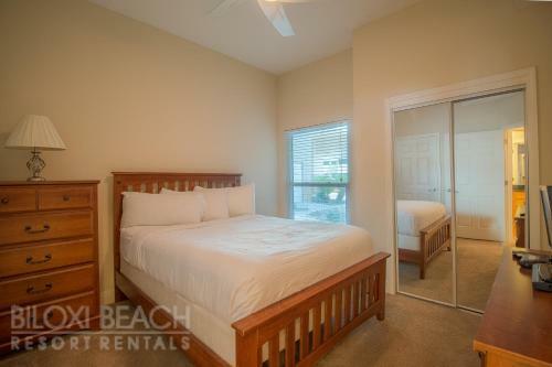 Legacy I 102 - Two Bedroom Apartment
