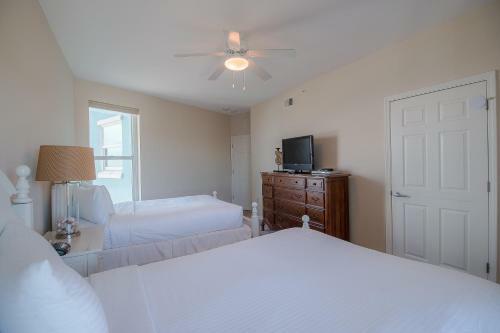 Legacy II 701 Deluxe - Three Bedroom Apartment