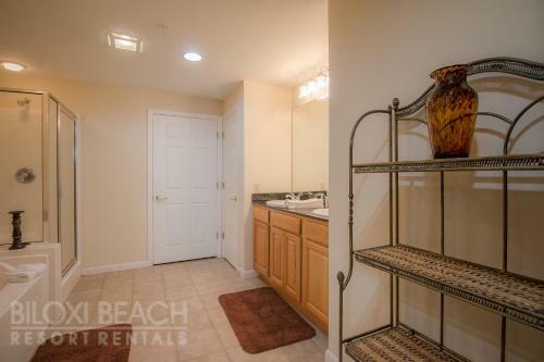 Legacy I 404 - Three Bedroom Apartment