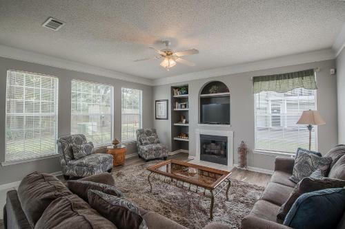 Legacy Villa 302 - Three Bedroom Apartment