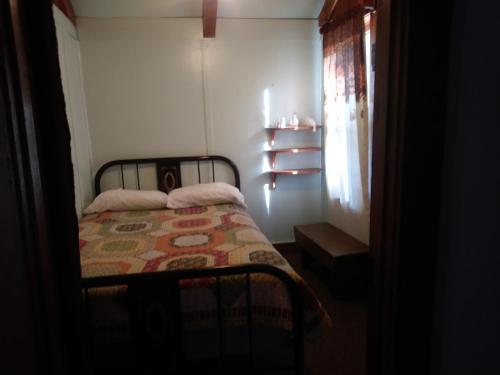 Motel Harney Camp Cabins