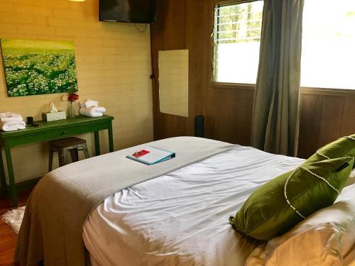 Bed & Breakfast Kaumana Caves Inn