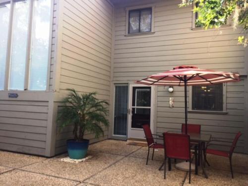 17 Sailmaster Commons Home