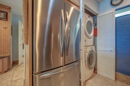 Villa 502 Shorewood