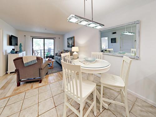 45 Folly Field Road Villa Unit 4b