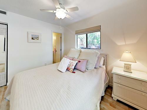 45 Folly Field Road Villa Unit 4b
