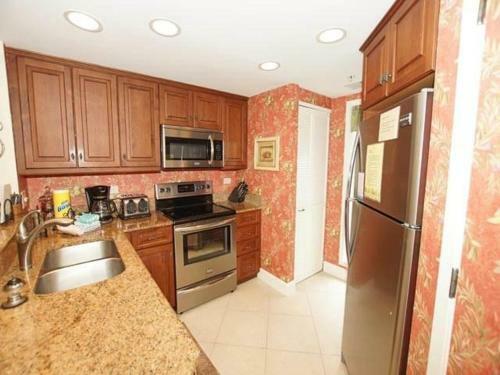 108 Barrington Arms Villa