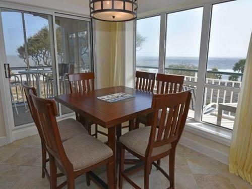 3407 Windsor Court Villa