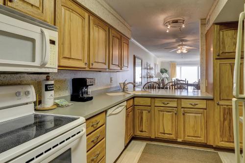 Shorewood 308 Villa