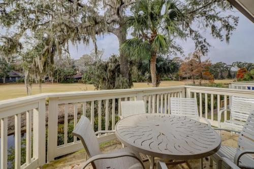 Colonnade Club 196 Villa