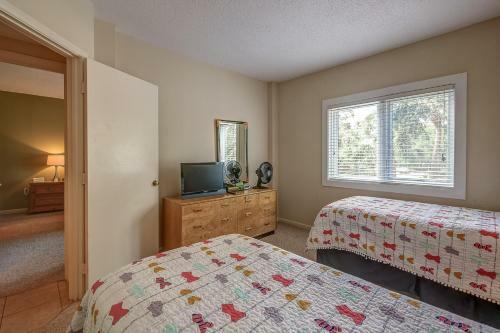 Villa 134 Shorewood