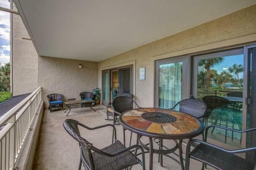 Villa 134 Shorewood