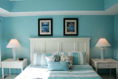 Shorewood 136 Villa