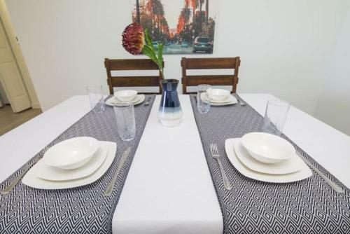 Aparthotel Luxury 2br Condos At Hollywood Beach