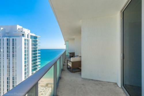 Hotel Private Ocean Condos At Hyde Beach Resort & Residences