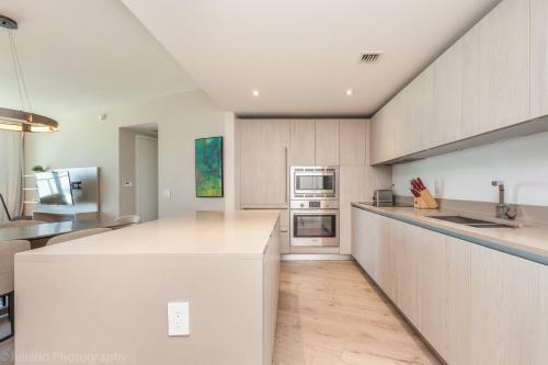 Hotel Private Ocean Condos At Hyde Beach Resort & Residences