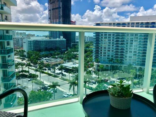 Beautiful Apartments On The Beach At The Tides