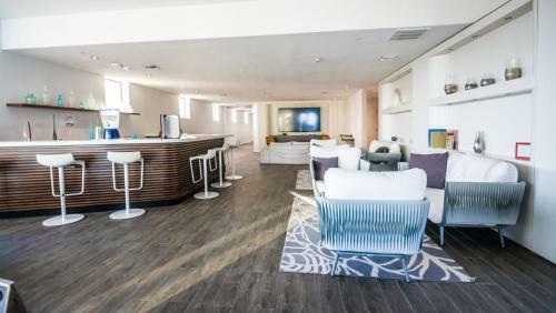 Beachwalk Deluxe Apartments