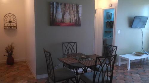 Apartamento Waikiki Whale Watcher Apts 304