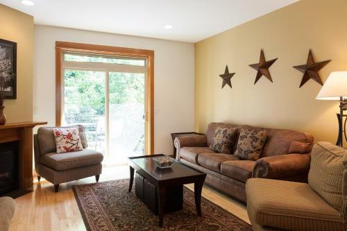 Brookside-river Vw-ac-3br/2.5ba