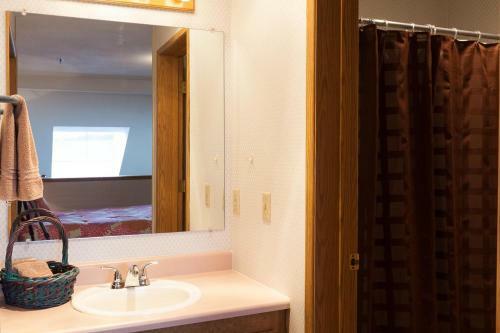 Gorgeview 210-rv/mt Vw-2br/2b