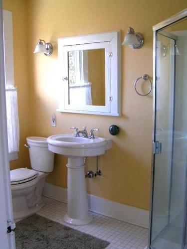 Pendy Pl-rvr/mtn Vw-4br/2ba