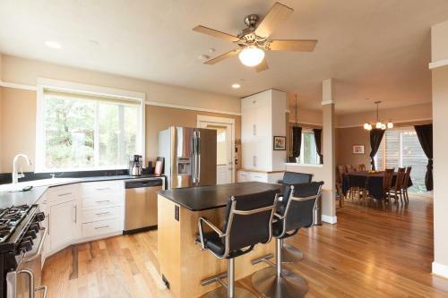 Hazel-rvr Vw-ac-ht-4br/2.5b