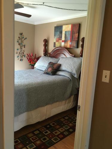 Aparthotel Willow Beach Condo