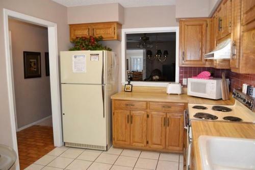 Coronado Courts Townhome 4