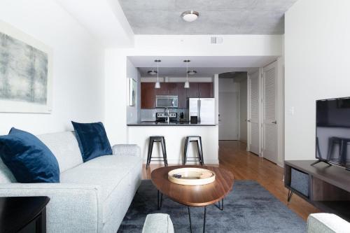 Apartamento Downtown Housky One-bedroom 1604