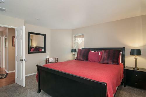 Imperial Beach Club 214
