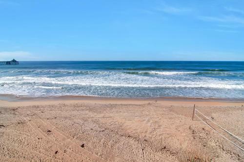 Imperial Beach Club 309