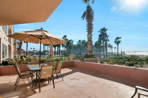 Imperial Beach Club 104