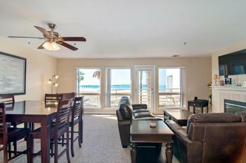 Imperial Beach Club 204