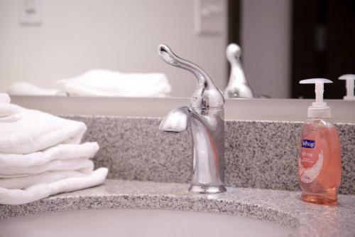 Apartamento Urban Deco 1br Apt In Historic Lockerbie District