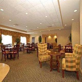 Hotel Comfort Inn & Suites