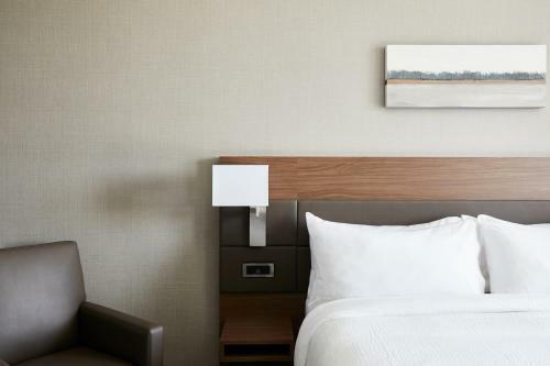 AC Hotel By Marriott Irvine