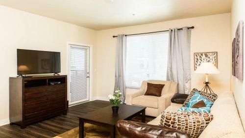 Derian Apartment #873929 Apts