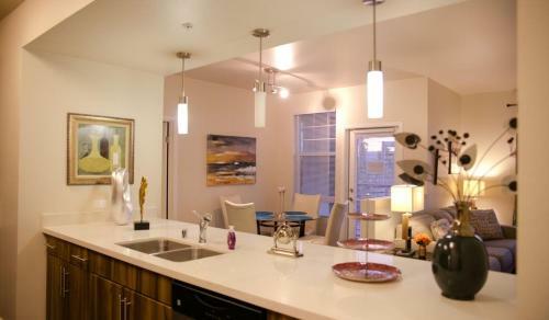 Jamboree Apartment #873907 Apts