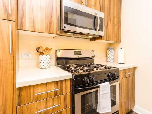 Jamboree Apartment #873928 Apts