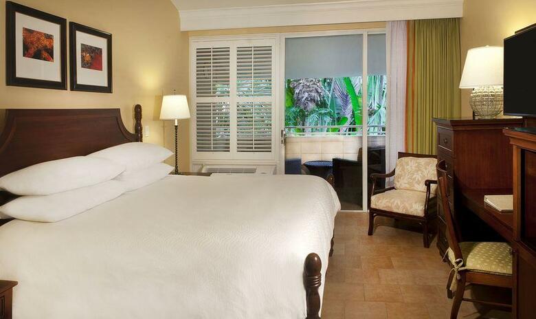 Hotel Pier House Resort And Caribbean Spa