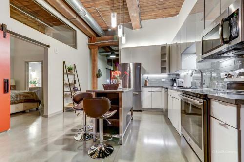 Apartamento ? 1,150 Sf 2br ? Gym ? Netflix ? Alexa ? Rooftop ?