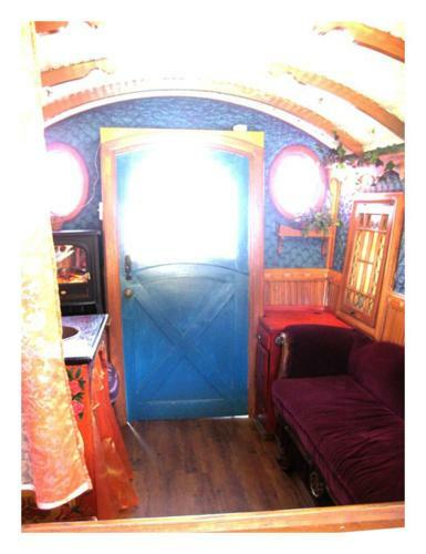 Hicksville Trailer Palace
