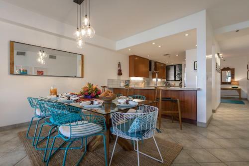 Apartamento New! Updated! Modern, Maui Beachfront With Central A/c Condo